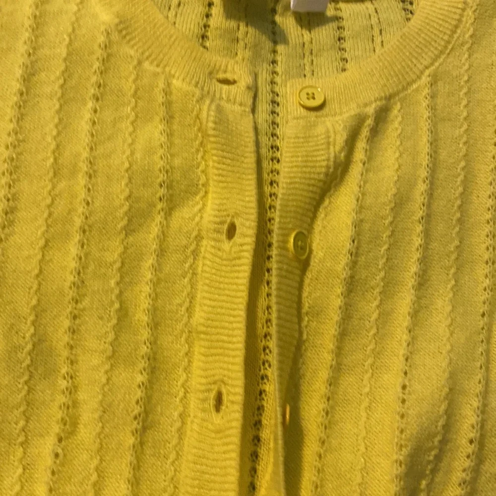 Gap Kids Yellow Knit Light Sweater, Medium, NWOT - Picture 5 of 10